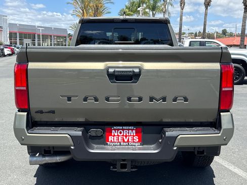New 2026 Toyota Tacoma TRD Off-Road AWD/4WD image 9