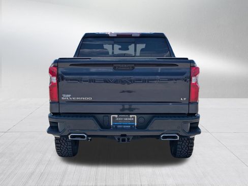 Certified 2022 Chevrolet Silverado 1500 LT Trail Boss w/ LT Trail Boss Premium Package AWD/4WD image 5