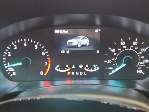 Used 2022 Ford Escape SE w/ Cold Weather Package image 17