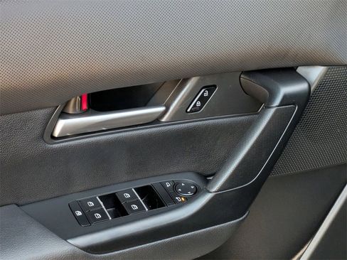 Used 2025 MAZDA CX-50 AWD 2.5 S w/ Premium Package image 11