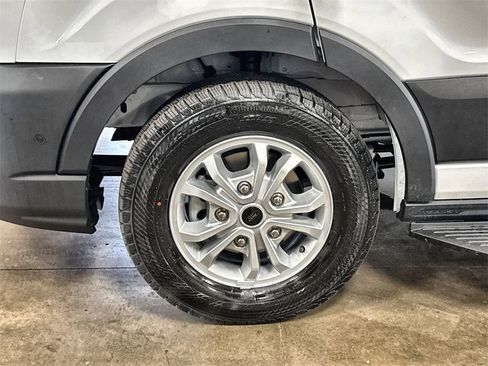 New 2025 Ford Transit 350 XL image 33