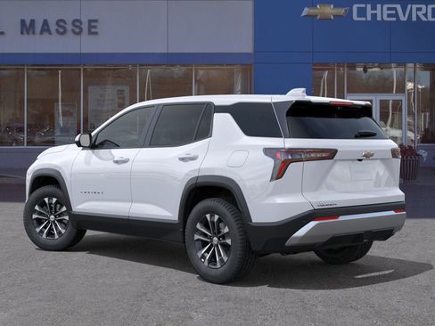 New 2026 Chevrolet Equinox LT w/ Convenience Package II FWD image 3