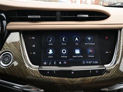 Used 2020 Cadillac XT6 Premium Luxury image 34