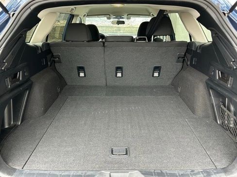 Used 2022 Subaru Outback Premium image 11