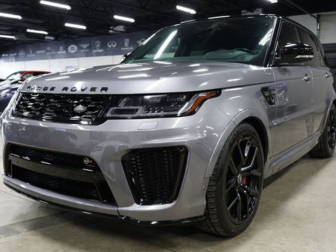 Used 2020 Land Rover Range Rover Sport SVR AWD/4WD image 40