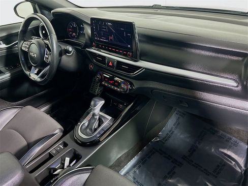 Used 2023 Kia Forte GT-Line w/ GT-Line Premium Package image 27