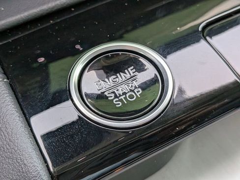 New 2025 Lincoln Navigator Reserve AWD/4WD image 29