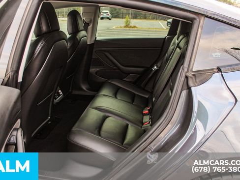Used 2021 Tesla Model 3 Performance image 18
