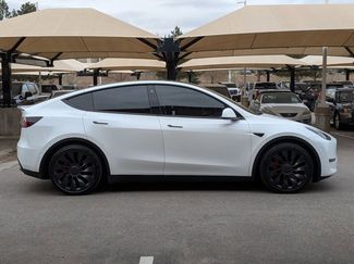 Used 2022 Tesla Model Y Performance video 4