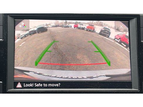 Used 2021 Volkswagen Tiguan S image 17