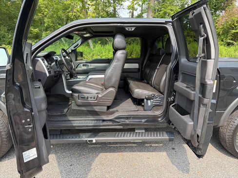 Used 2014 Ford F150 FX4 w/ Equipment Group 402A Luxury AWD/4WD image 24