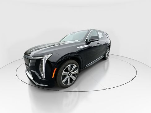 Used 2025 Cadillac Escalade IQ Luxury 2 AWD/4WD image 4