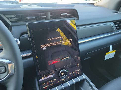 New 2026 GMC Terrain Elevation w/ Elevation Premium Package image 12