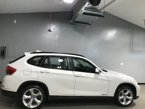 Used 2015 BMW X1 xDrive35i AWD/4WD image 2