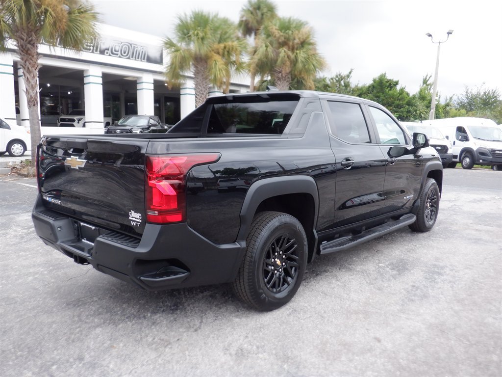 Used 2024 Chevrolet Silverado EV W/T AWD/4WD image 7