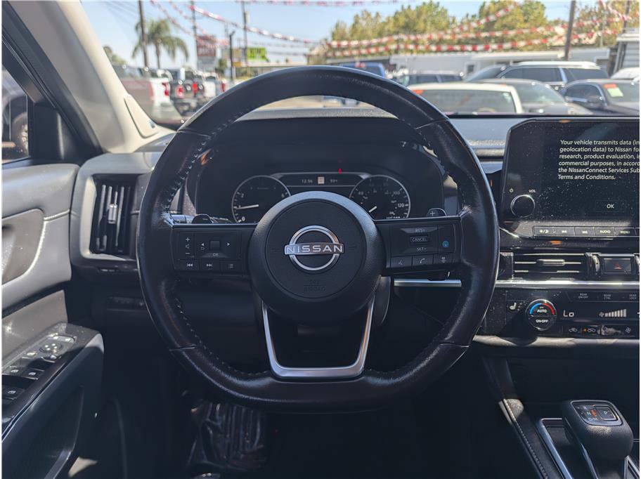 Used 2022 Nissan Pathfinder SL w/ SL Premium Package FWD image 7