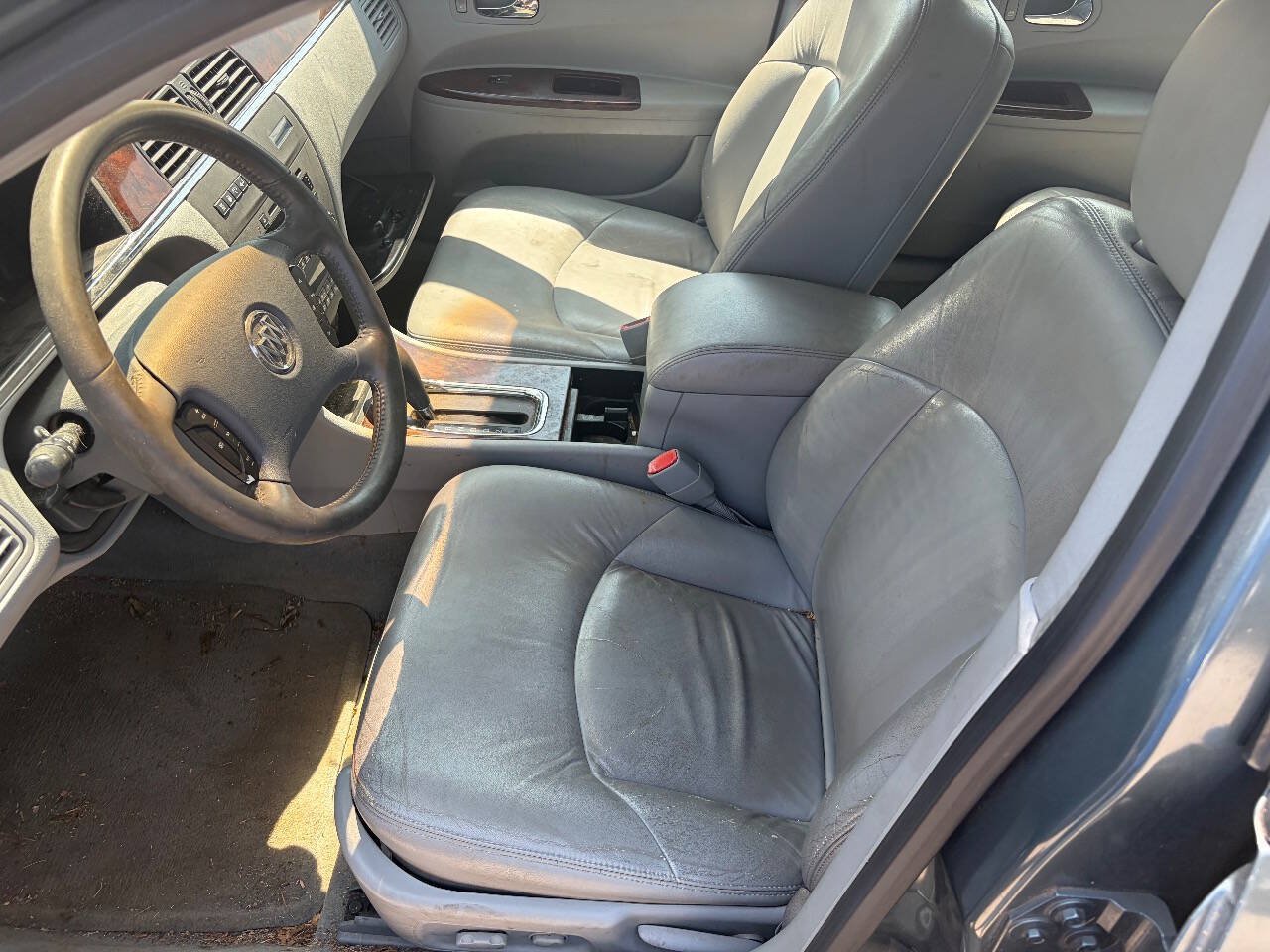 Used 2007 Buick LaCrosse CXL w/ Driver Confidence Package FWD image 8