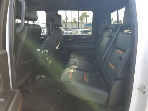 Used 2024 GMC Sierra 2500 AT4 w/ AT4 Premium Plus Package image 13