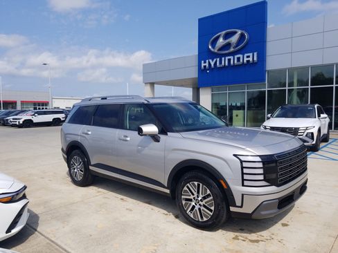 New 2026 Hyundai Palisade SEL Premium FWD image 1