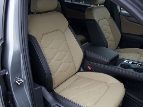 New 2026 Volkswagen Atlas Cross Sport SE image 36