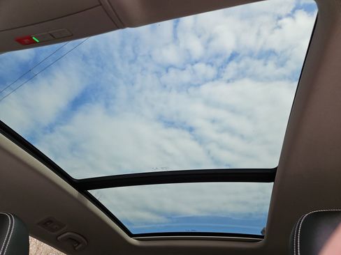 Used 2023 Volkswagen Atlas SEL image 30