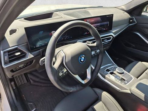 Used 2024 BMW 330e w/ Premium Package RWD image 8