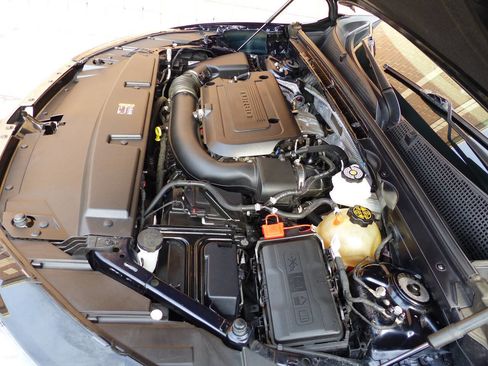 Used 2021 Buick Envision Avenir w/ Technology Package II image 37