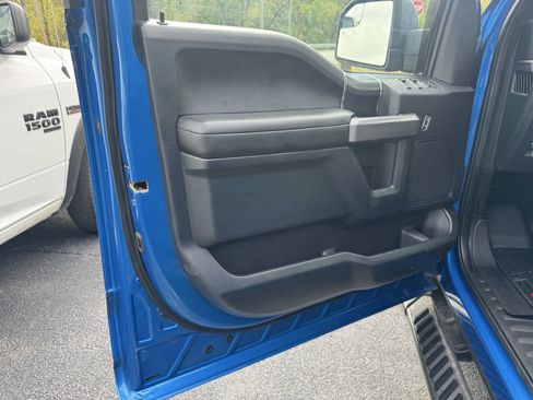 Used 2019 Ford F150 XLT w/ Equipment Group 302A Luxury image 11