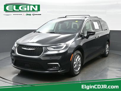 Used 2022 Chrysler Pacifica Touring-L