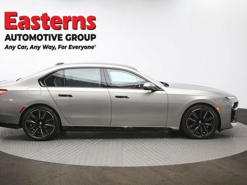 Used 2023 BMW 760i xDrive w/ Executive Package AWD/4WD image 49