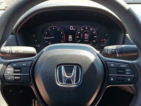 Used 2025 Honda Accord LX image 18