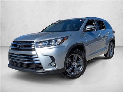 Used 2017 Toyota Highlander Limited Platinum