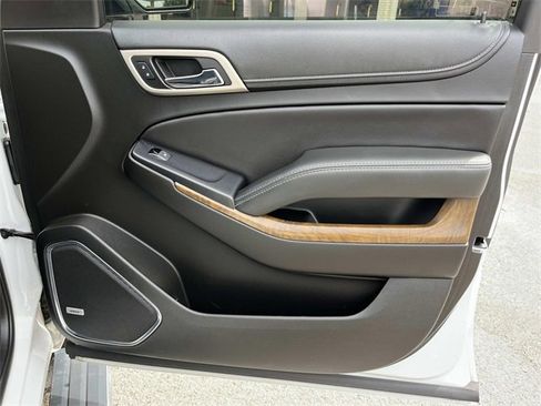 Used 2018 GMC Yukon XL Denali w/ Denali Ultimate Package image 31