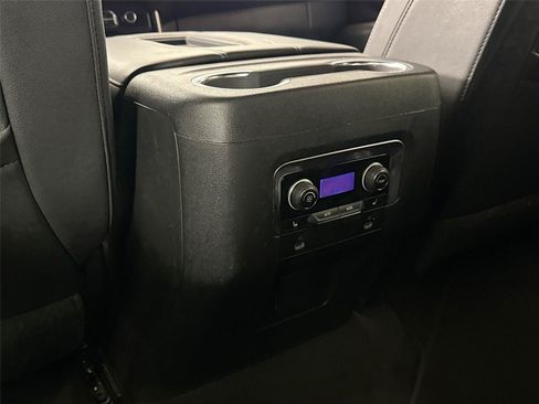 Used 2022 Chevrolet Tahoe LT w/ Luxury Package RWD image 34