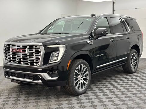 New 2026 GMC Yukon Denali w/ Sun & Power Step Package image 15