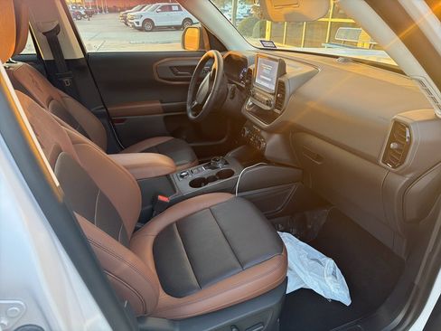 Used 2024 Ford Bronco Sport Badlands w/ Premium Package image 5