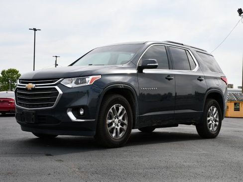 Used 2021 Chevrolet Traverse LT AWD/4WD image 3
