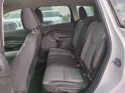 Used 2017 Ford Escape S FWD image 11