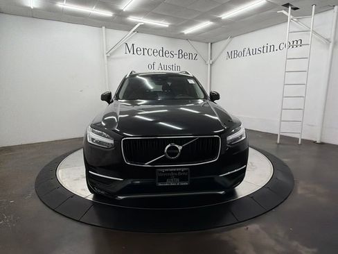 Used 2017 Volvo XC90 T6 Momentum w/ Momentum Plus Package AWD/4WD image 2