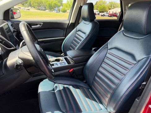 Used 2024 Ford Edge SEL w/ Sport Appearance Package AWD/4WD image 10