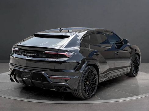 Used 2025 Lamborghini Urus SE AWD/4WD image 8