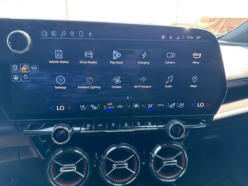 Used 2024 Chevrolet Blazer EV RS AWD/4WD image 18