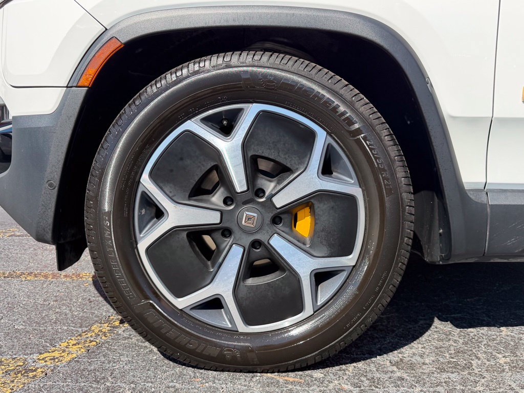 Used 2023 Rivian R1S Adventure Quad AWD/4WD image 8