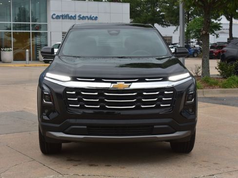 New 2026 Chevrolet Equinox LT w/ Safety and Technology Package FWD image 2