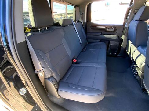 Used 2024 Chevrolet Silverado 1500 LT w/ Z71 Off-Road Package image 18