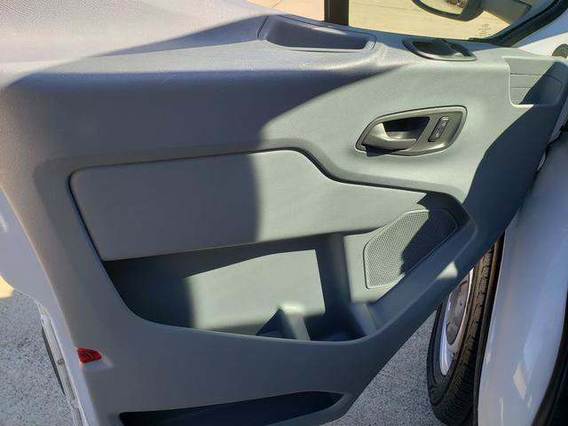 Used 2018 Ford Transit 350 XL RWD image 12