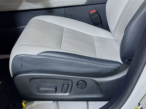 Used 2019 Lexus RX 350 FWD image 17