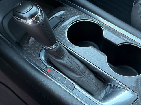 Used 2018 Chevrolet Malibu LT w/ Leather Package image 29