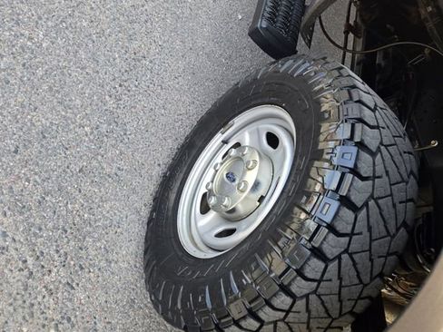 Used 2015 Ford F250 XL w/ Power Equipment Group image 6