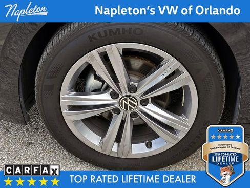 Used 2024 Volkswagen Jetta SE image 13